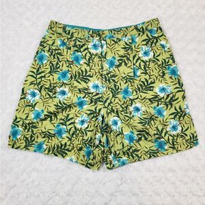Vintage 90s Tropical print floral shorts